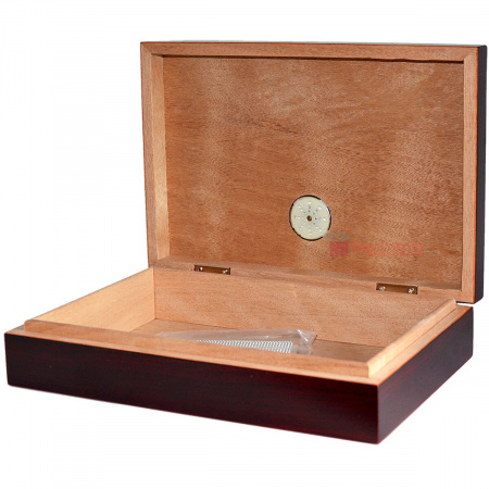 humidor-094221-na-12-cygar-kedr